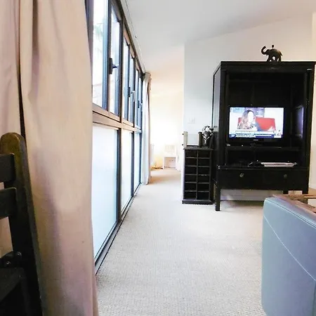 Loft Baron Citycosy Apartment